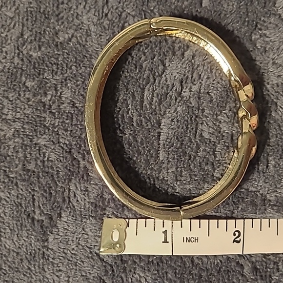 Pink and Gold Wrist Cuff. - Picture 7 of 7